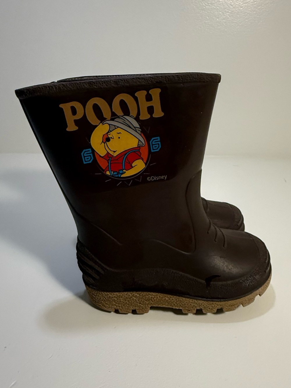 Vintage Disney Winnie the Pooh Brown Boots – Size 6